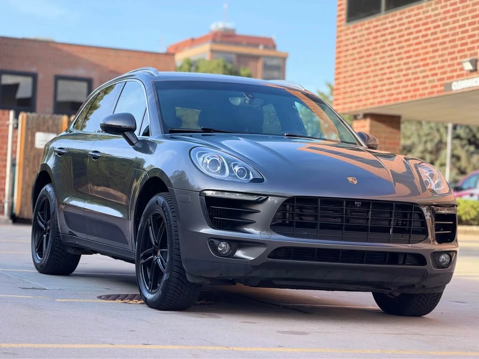 2016 Porsche Macan S - Image 2 of 12