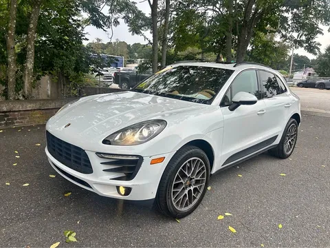 2016 Porsche Macan S Sport Utility 4D