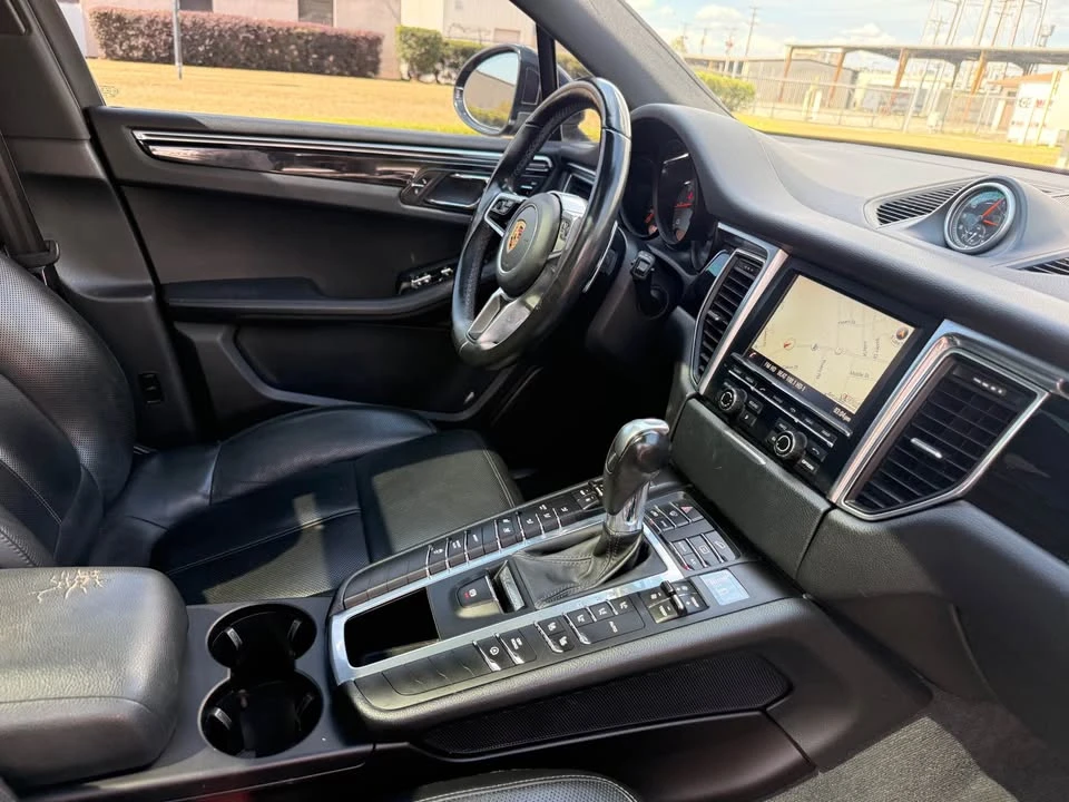 2016 Porsche Macan S - Image 5 of 17