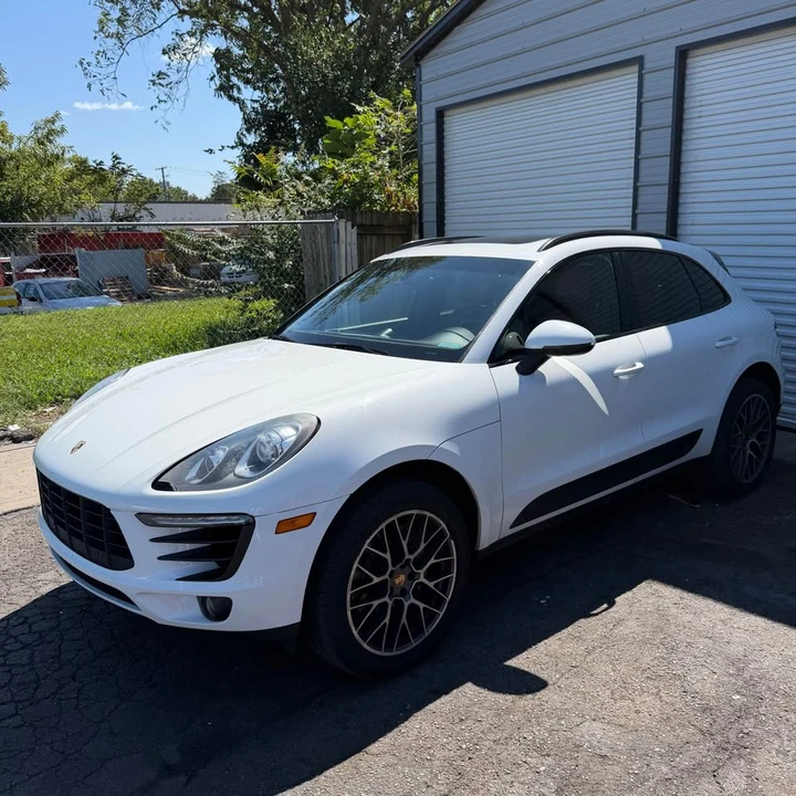 2016 Porsche Macan S - Image 2 of 20