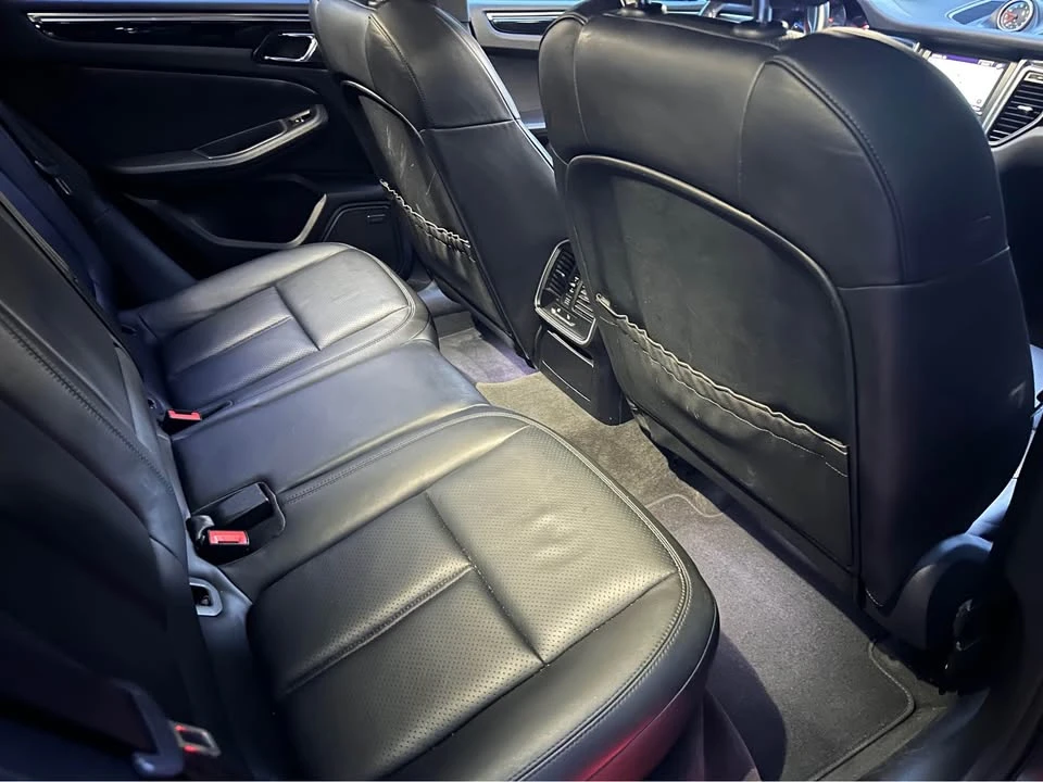 2016 Porsche Macan S - Image 13 of 19