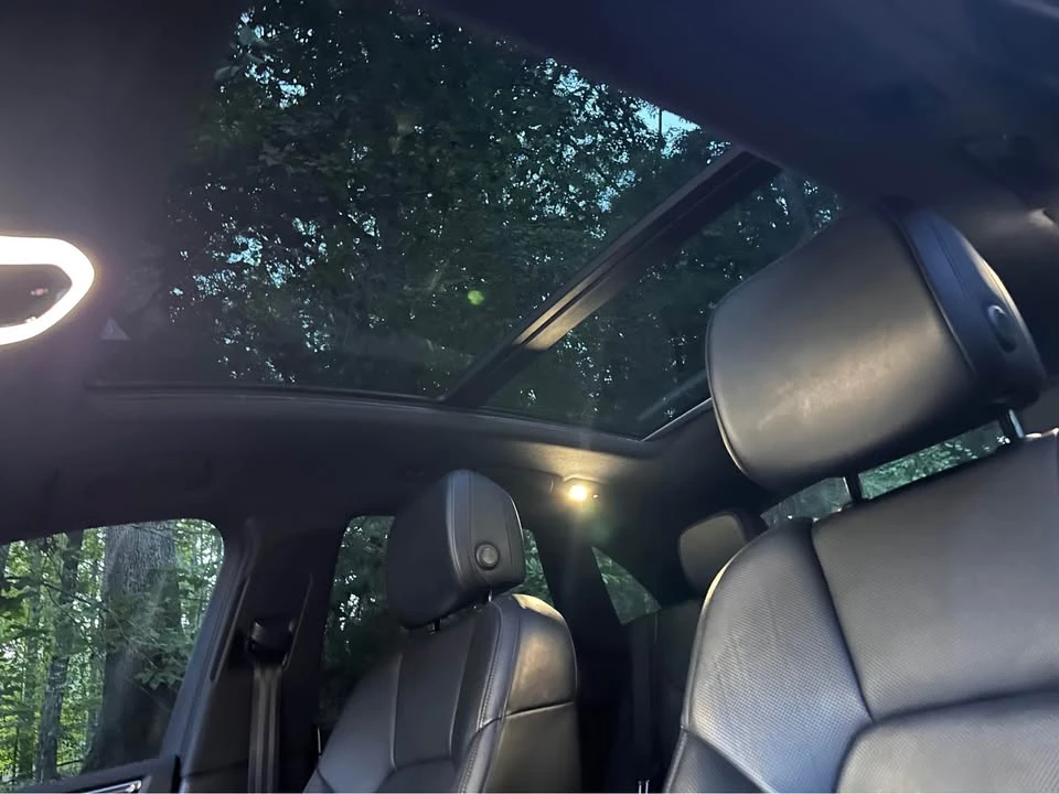 2016 Porsche Macan S - Image 14 of 19