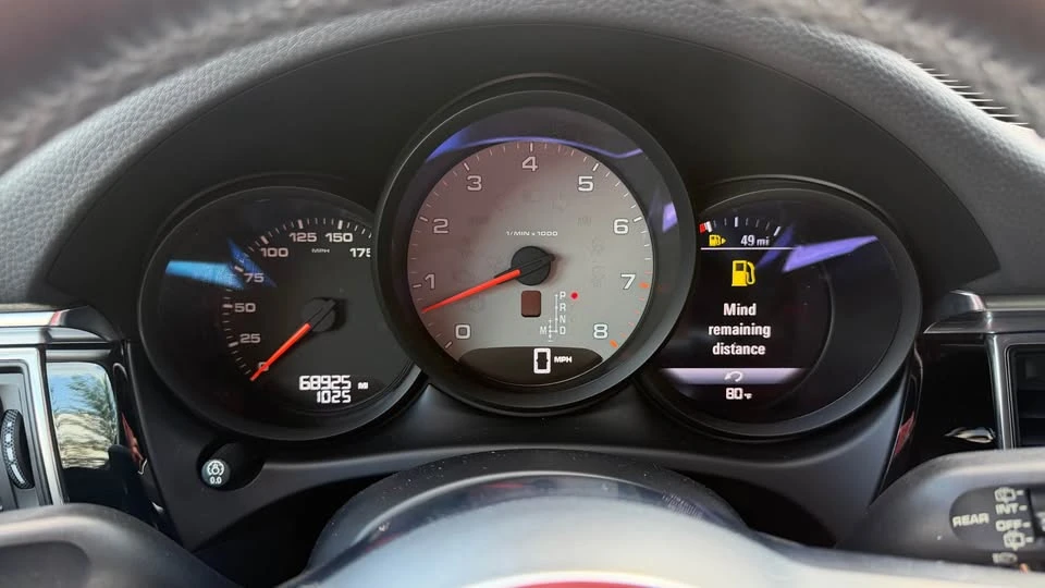 2016 Porsche Macan S - Image 14 of 16