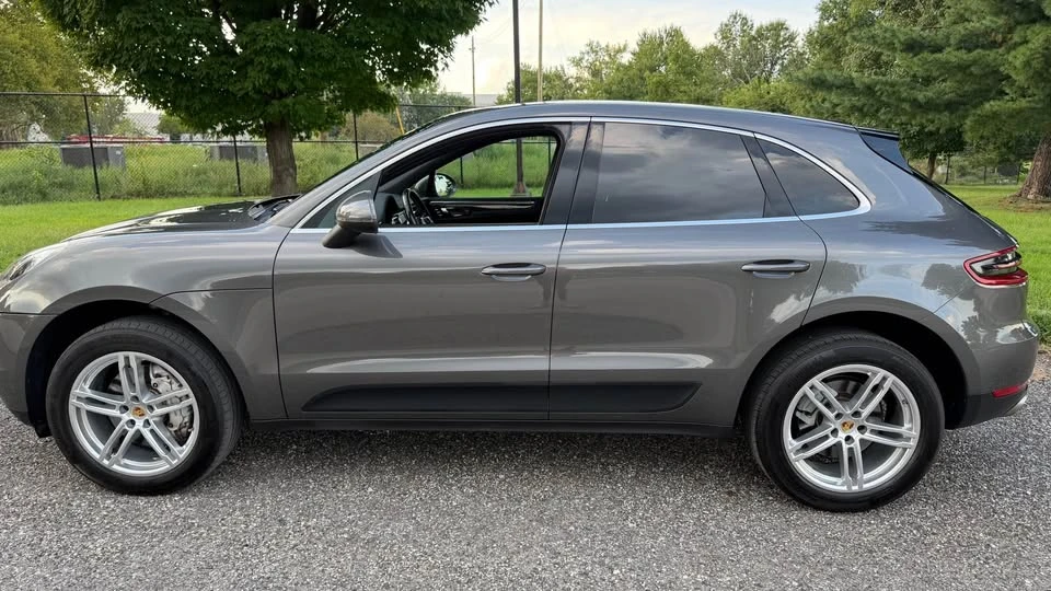 2016 Porsche Macan S - Image 2 of 16