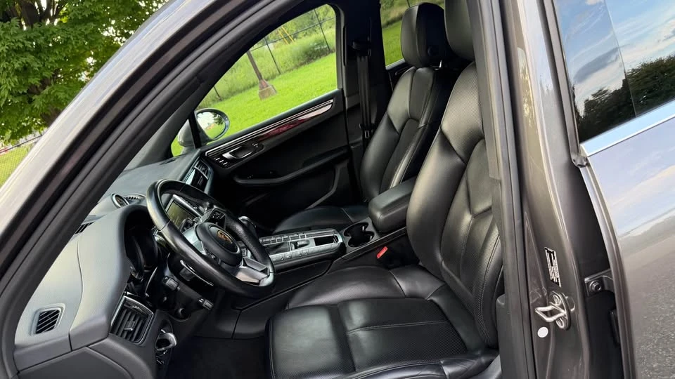 2016 Porsche Macan S - Image 5 of 16