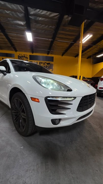 2016 Porsche Macan S - Image 8 of 8