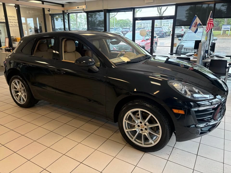 2016 Porsche Macan S - Image 2 of 7