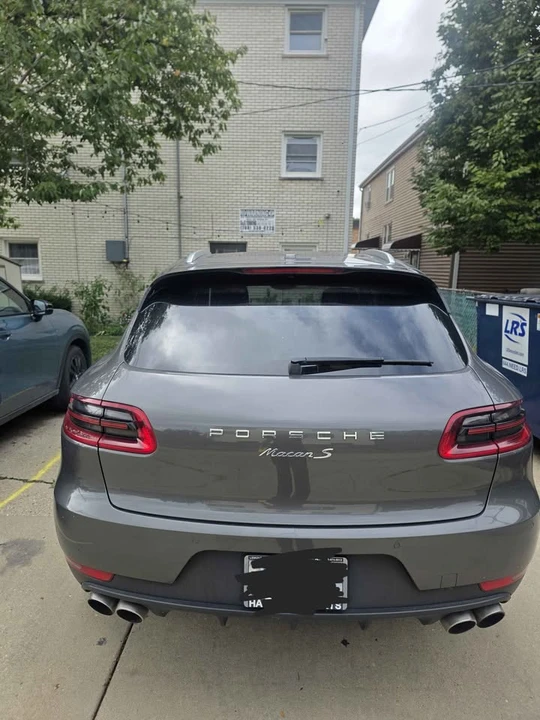 2016 Porsche Macan S - Image 2 of 6