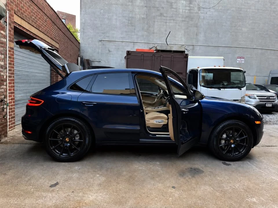 2016 Porsche Macan S - Image 11 of 20