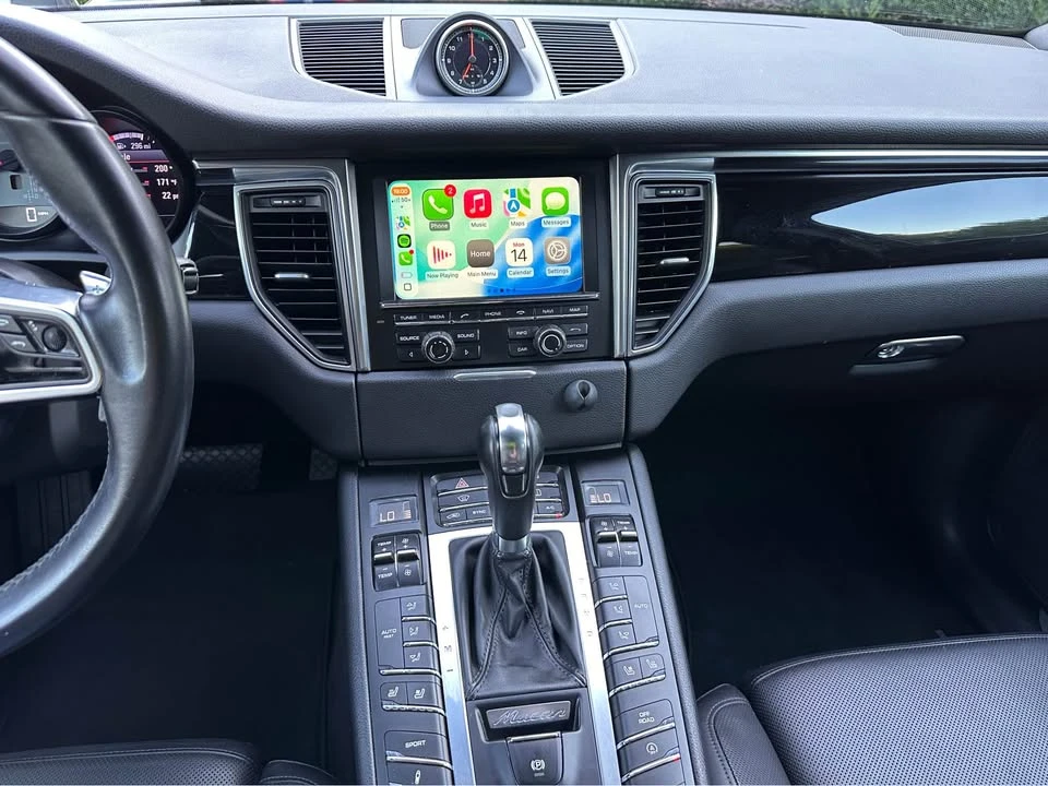 2016 Porsche Macan S - Image 12 of 20