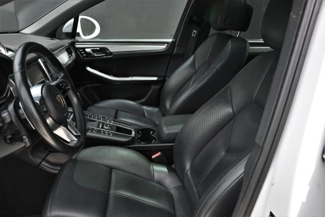 2016 Porsche Macan S - Image 20 of 27