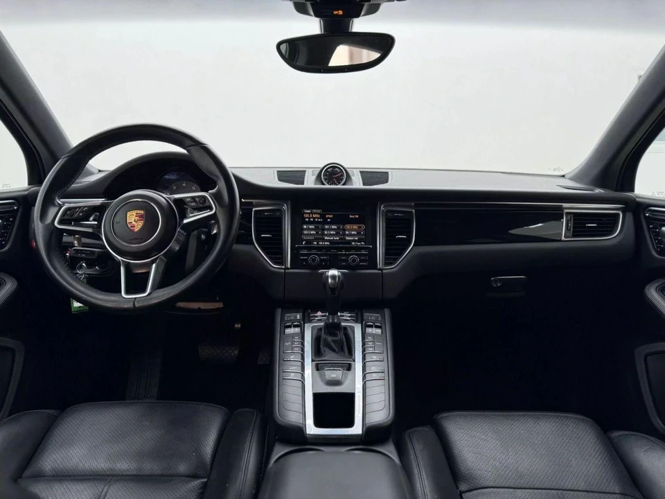 2016 Porsche Macan S - Image 16 of 21