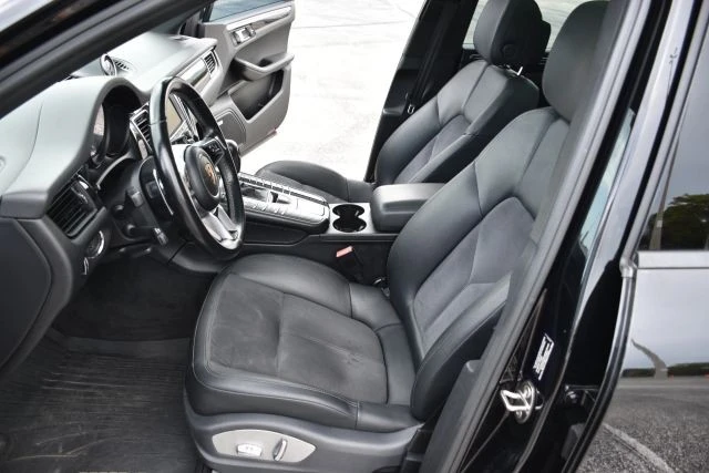 2016 Porsche Macan S - Image 15 of 19