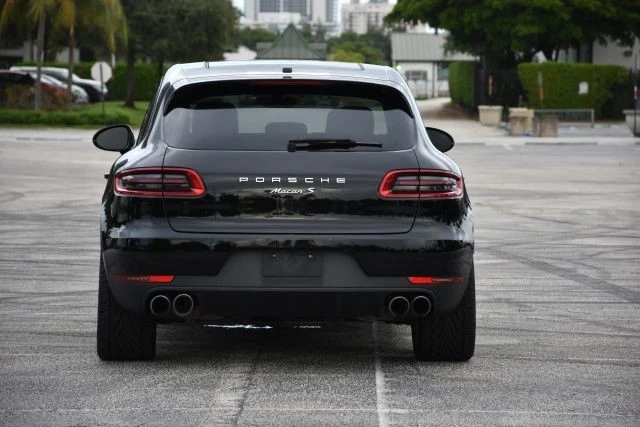 2016 Porsche Macan S - Image 8 of 19