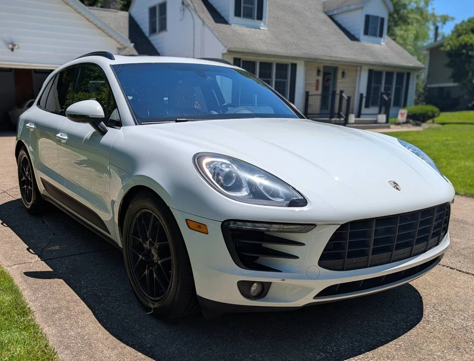 2016 Porsche Macan S - Image 2 of 5