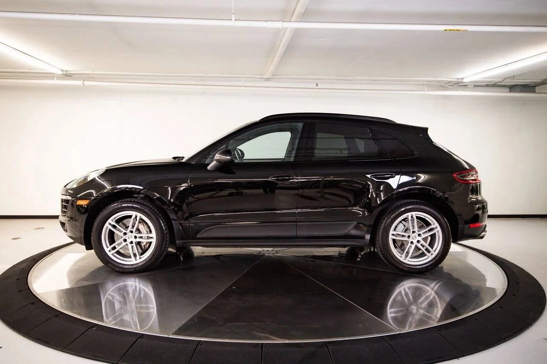 2016 Porsche Macan S - Image 2 of 5