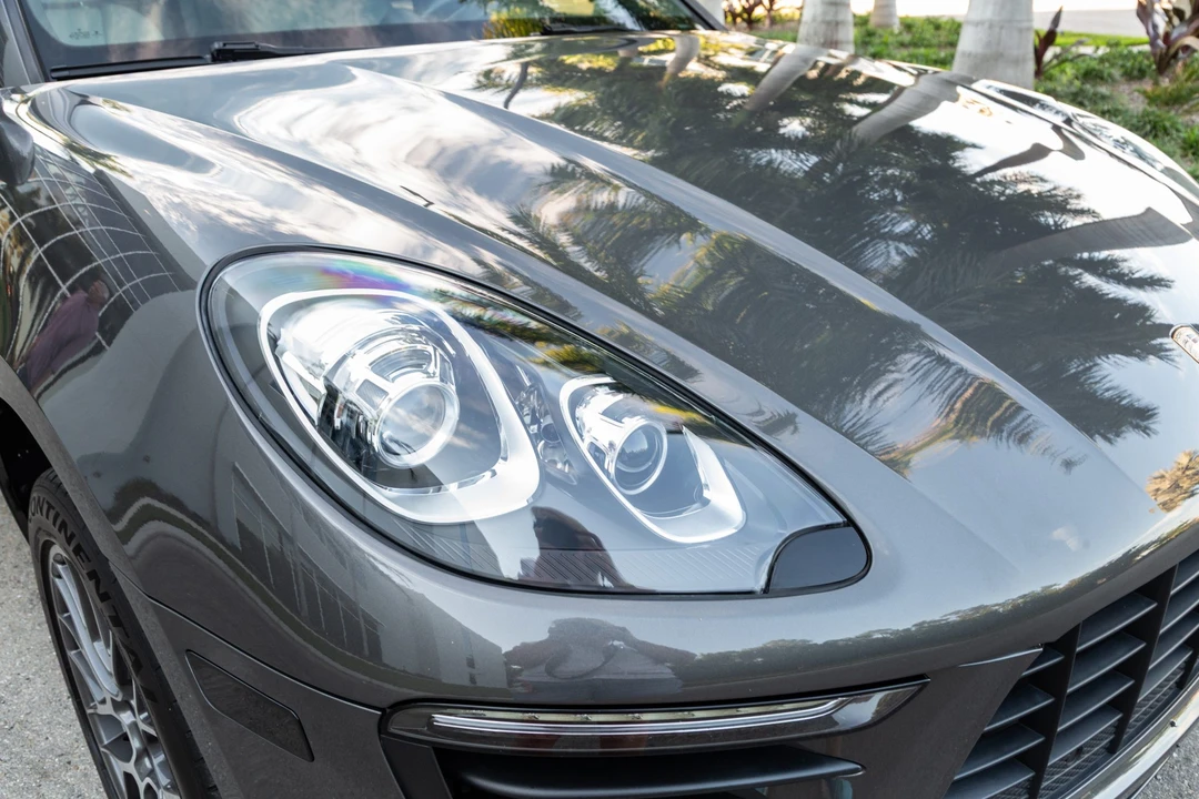 2016 Porsche Macan S - Image 18 of 31