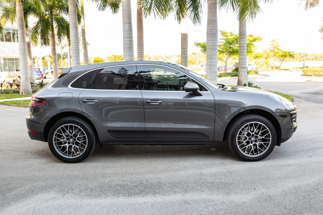 2016 Porsche Macan S - Image 4 of 31