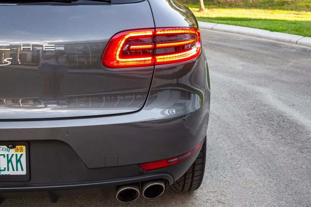 2016 Porsche Macan S - Image 22 of 31