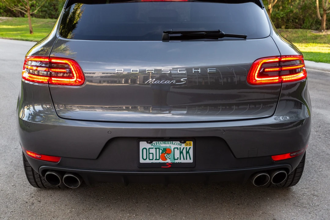 2016 Porsche Macan S - Image 20 of 31