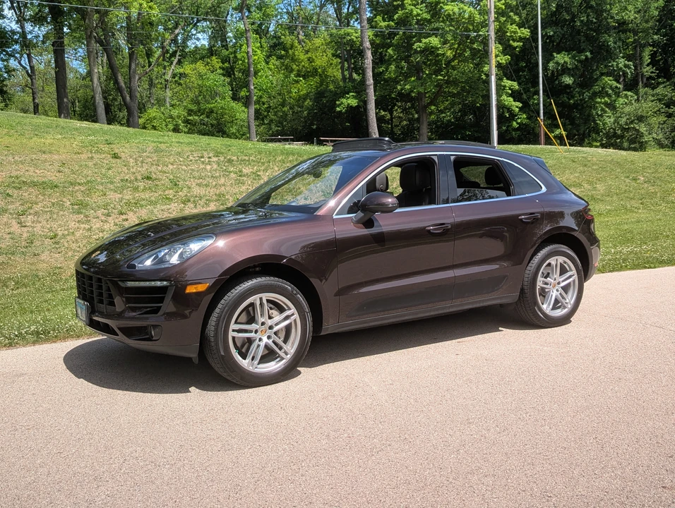 2016 Porsche Macan S - Image 3 of 10