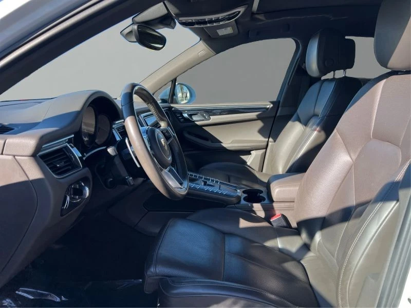 2016 Porsche Macan S - Image 9 of 12