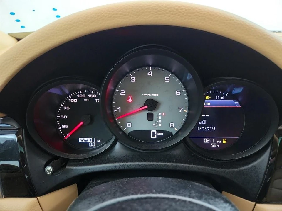 2016 Porsche Macan S - Image 17 of 21