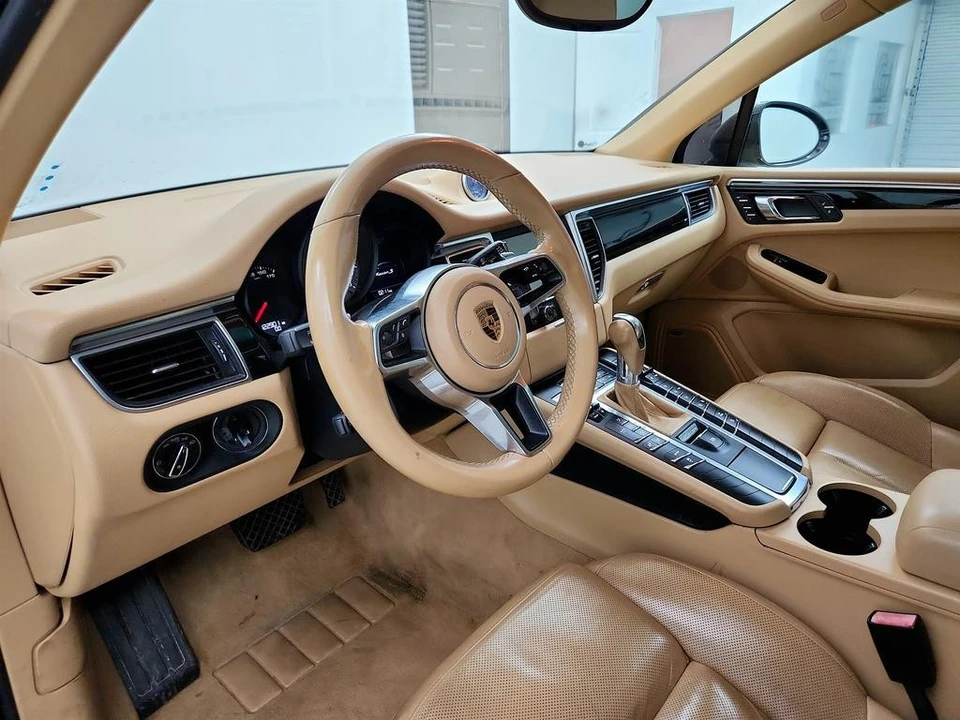 2016 Porsche Macan S - Image 13 of 21