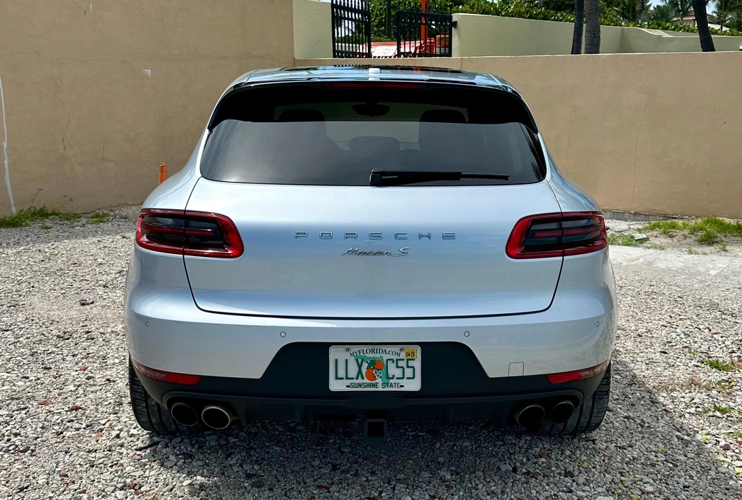 2016 Porsche Macan S - Image 8 of 31