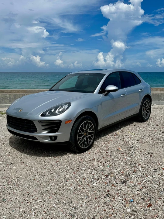 2016 Porsche Macan S - Image 9 of 31