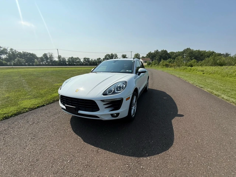 2016 Porsche Macan S - Image 8 of 8