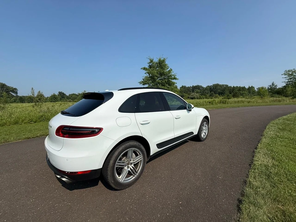 2016 Porsche Macan S - Image 7 of 8