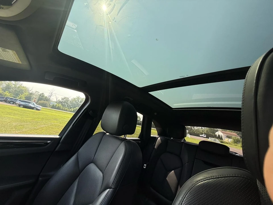 2016 Porsche Macan S - Image 2 of 8