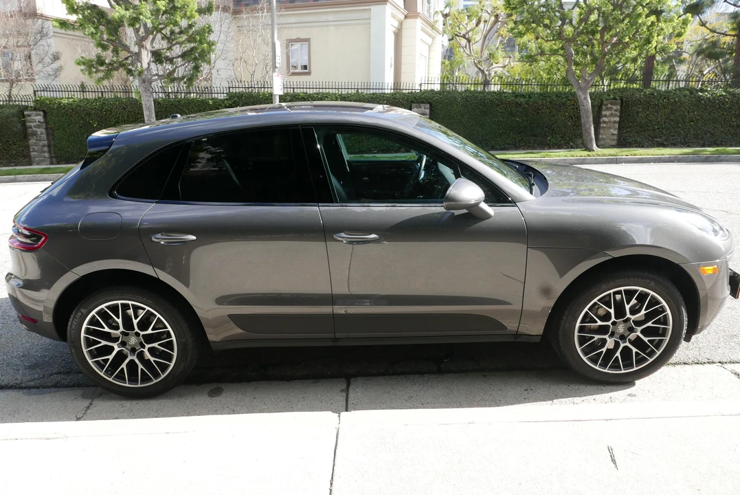 2016 Porsche Macan S - Image 7 of 31