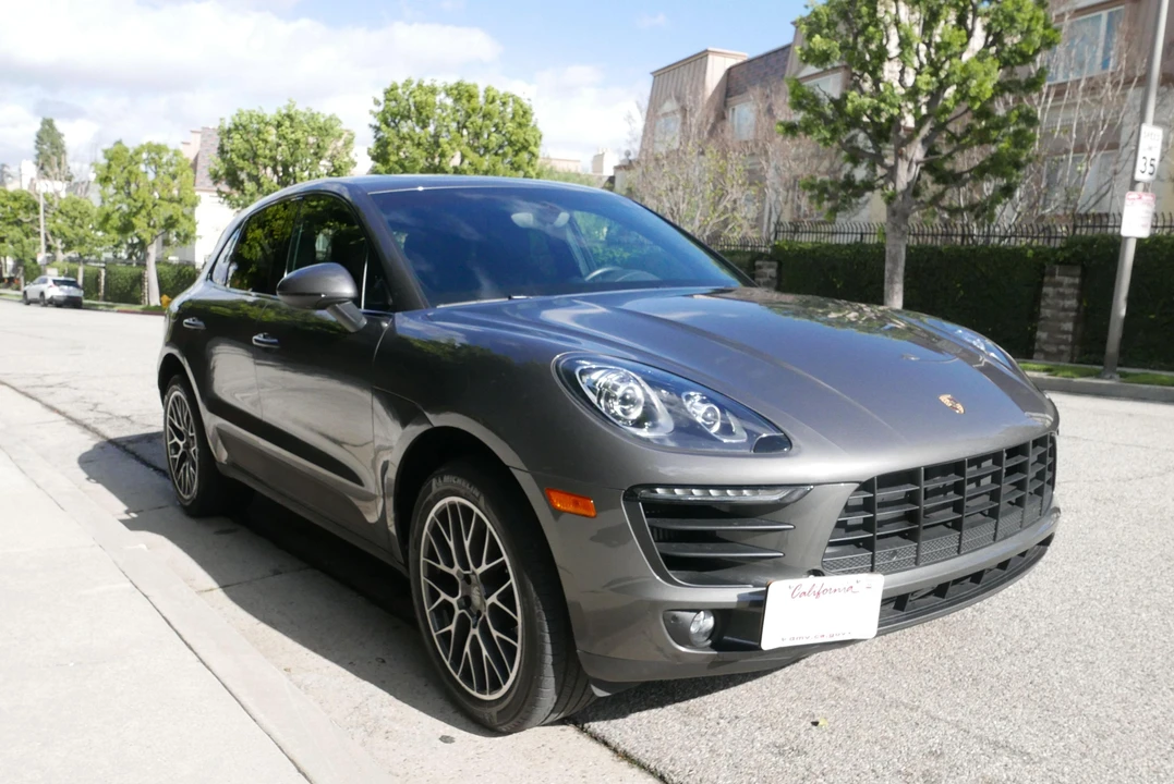 2016 Porsche Macan S - Image 8 of 31