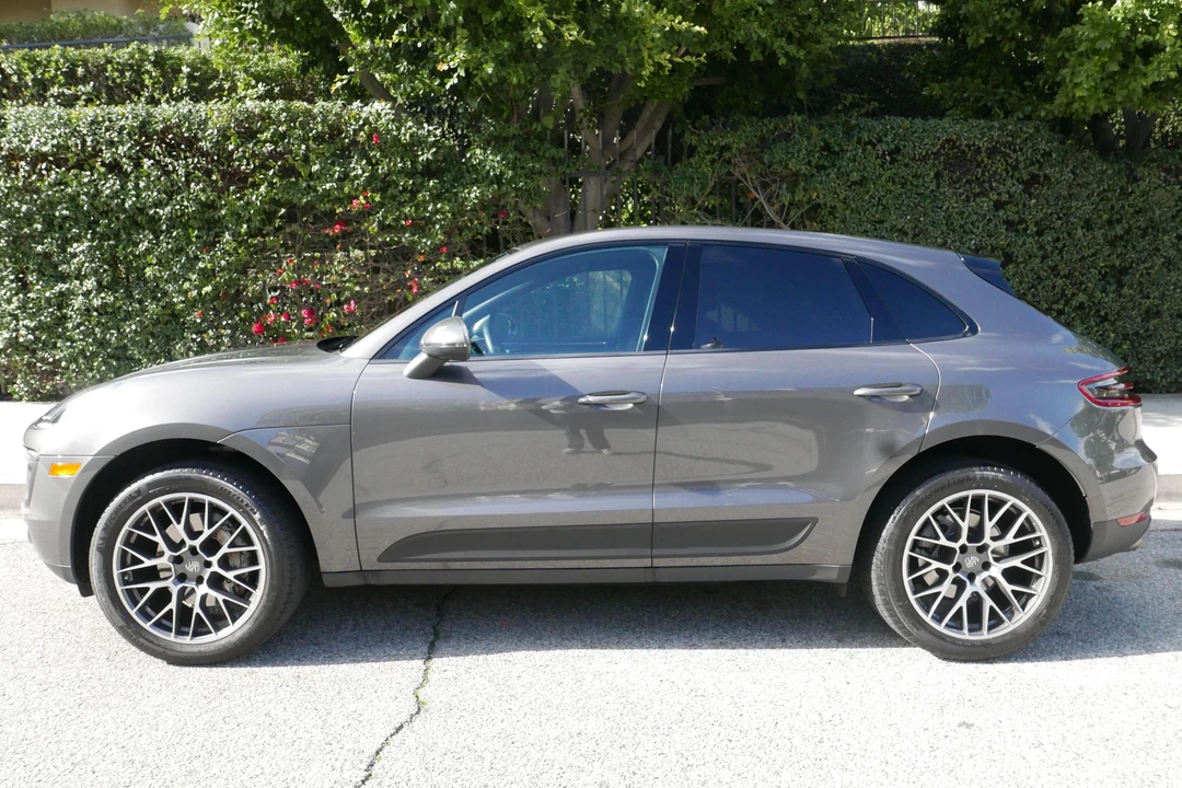 2016 Porsche Macan S - Image 3 of 31