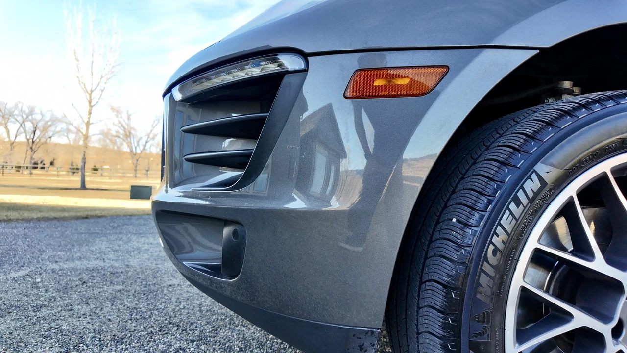 2016 Porsche Macan S - Image 19 of 31