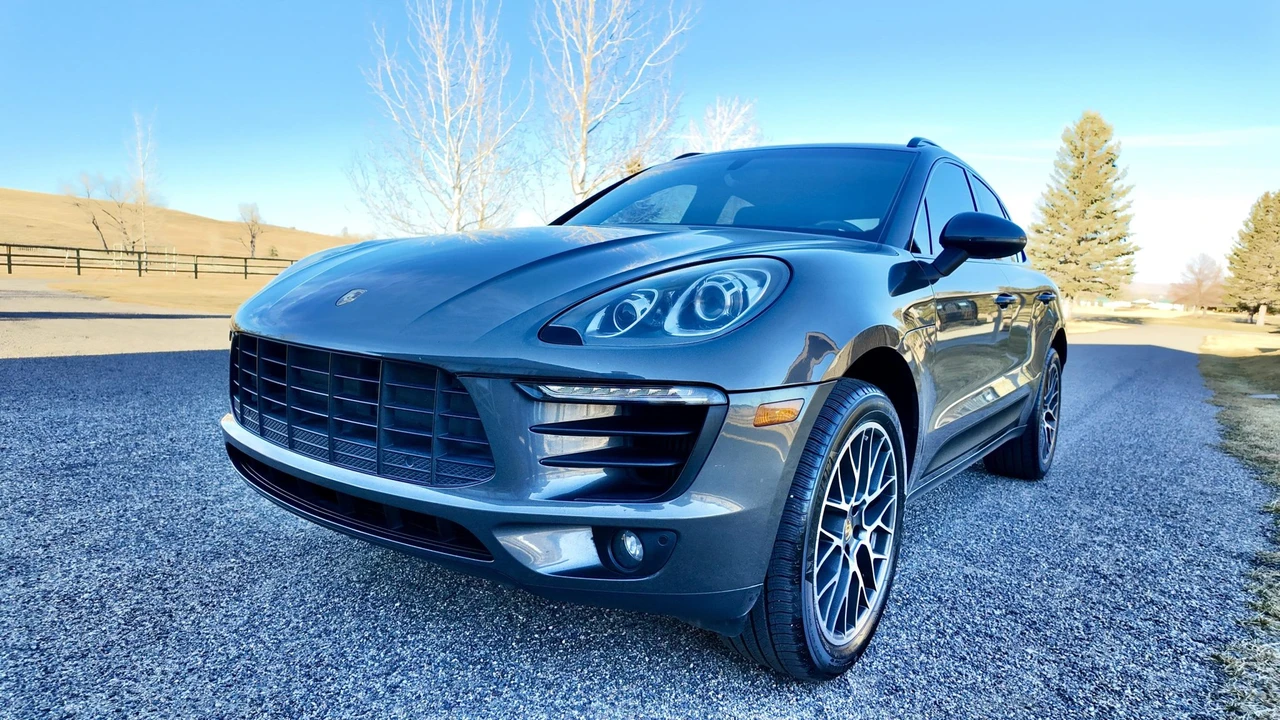 2016 Porsche Macan S - Image 3 of 31