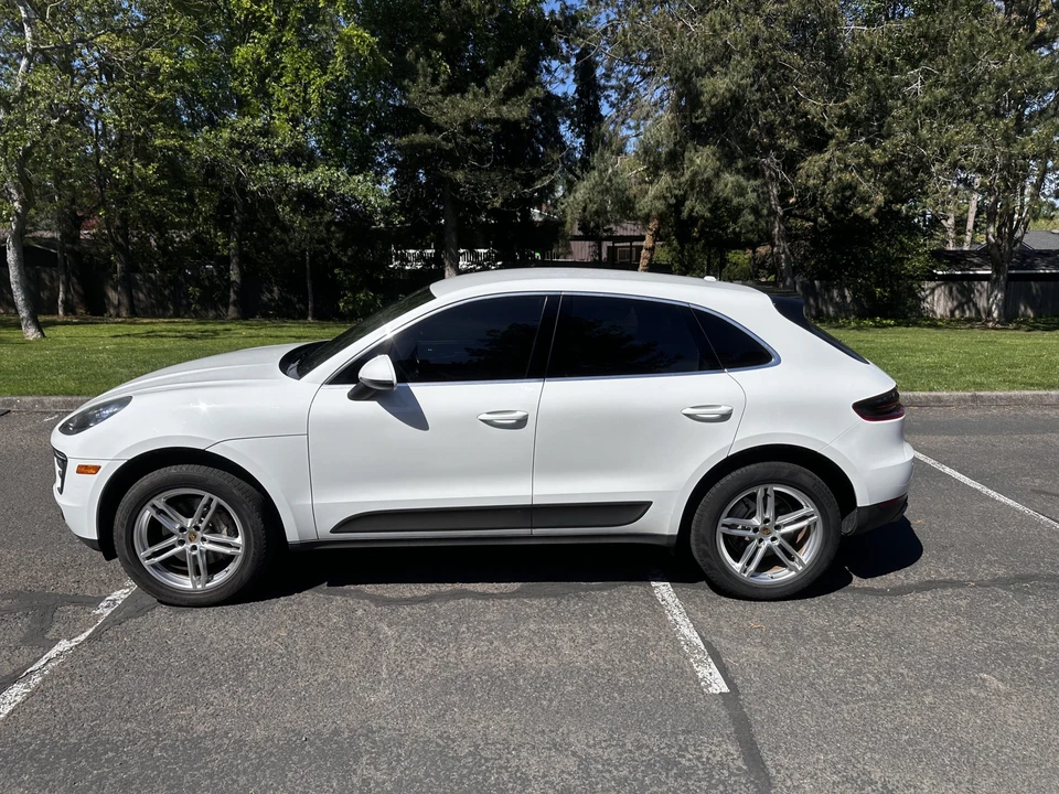 2016 Porsche Macan S - Image 8 of 31