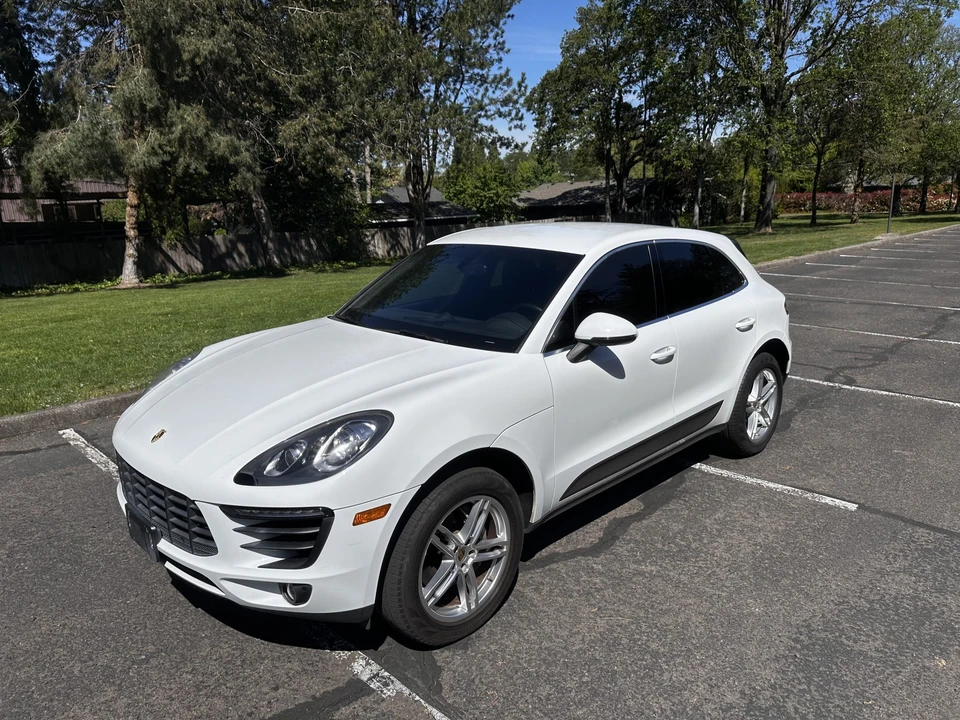 2016 Porsche Macan S - Image 5 of 31
