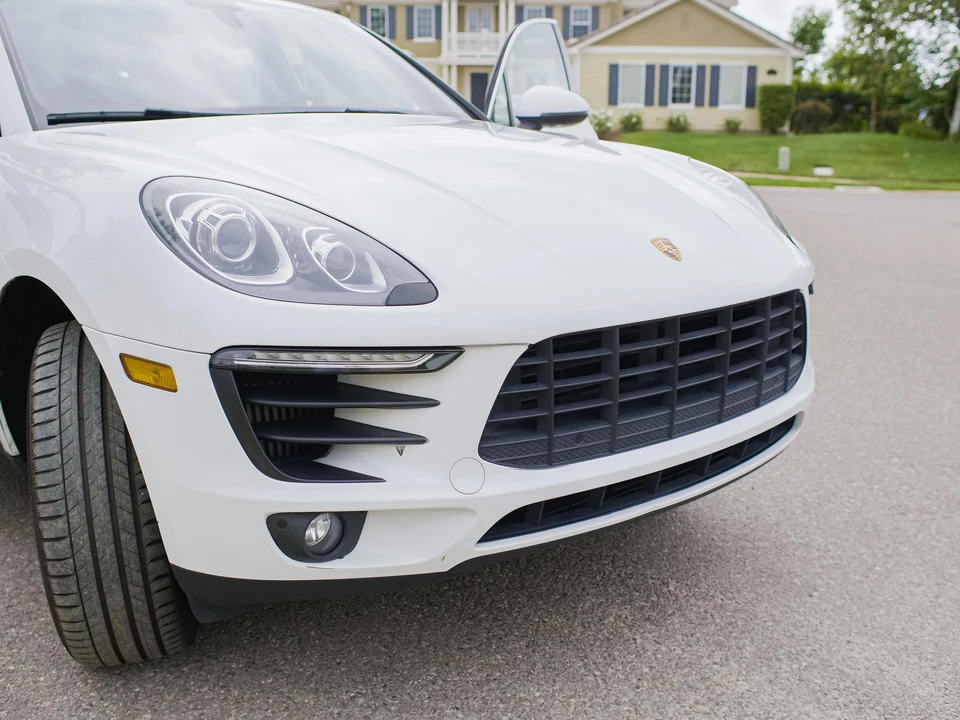 2016 Porsche Macan S - Image 16 of 31