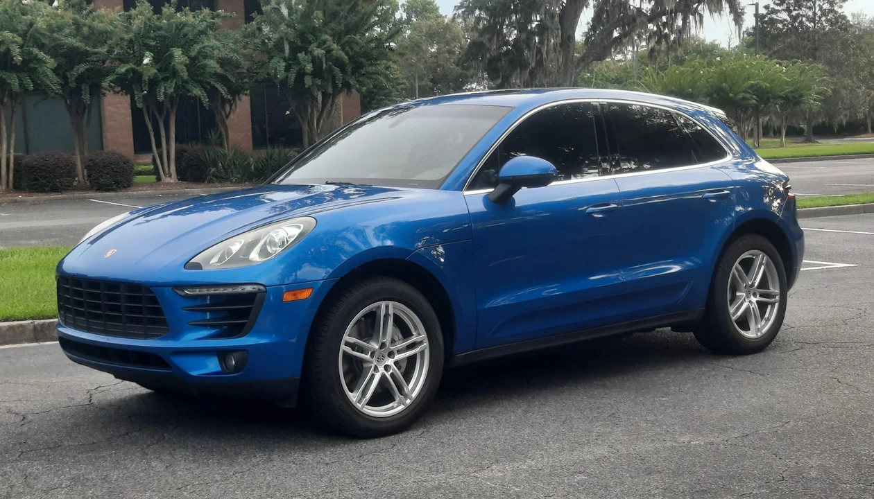 2016 Porsche Macan S - Image 2 of 31