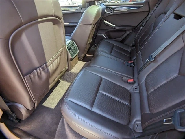 2016 Porsche Macan S - Image 13 of 21