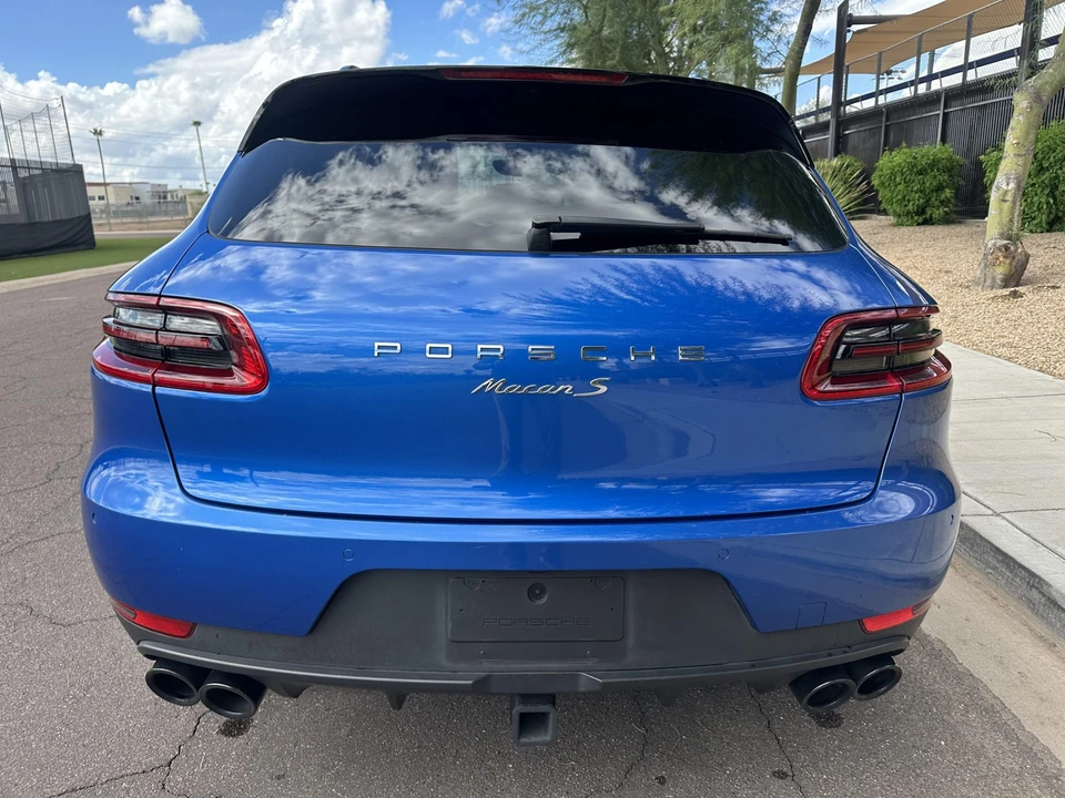 2016 Porsche Macan S - Image 17 of 31