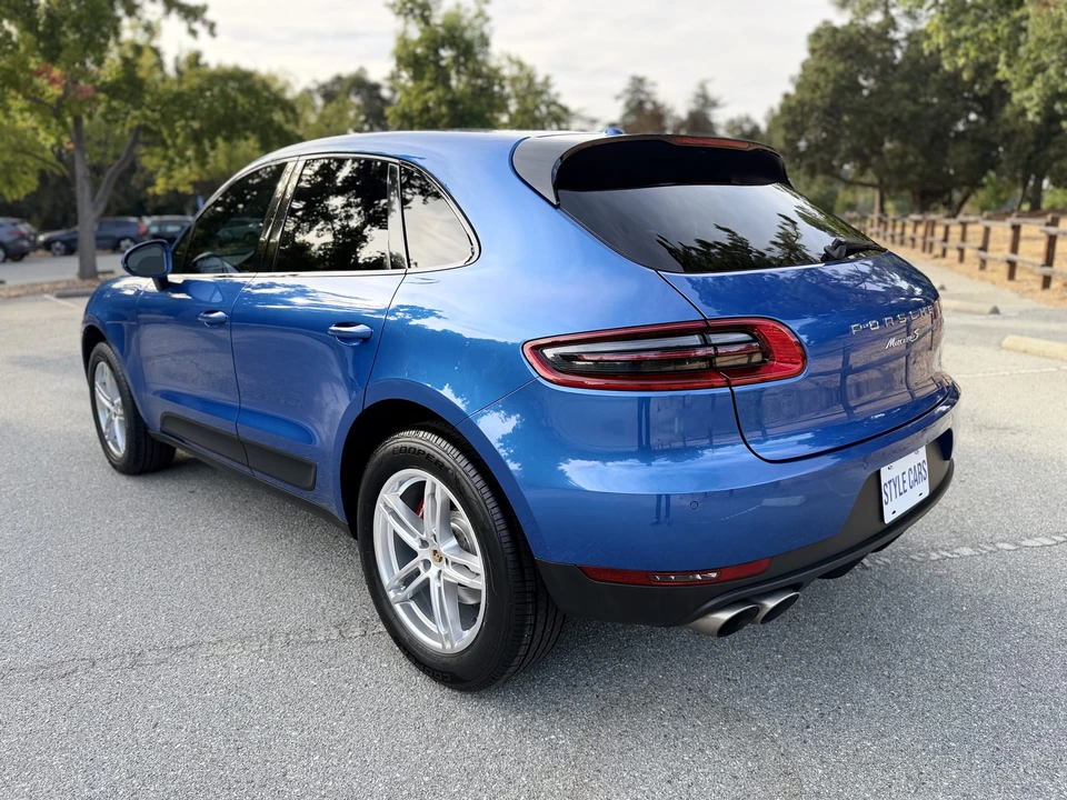 2016 Porsche Macan S - Image 18 of 31
