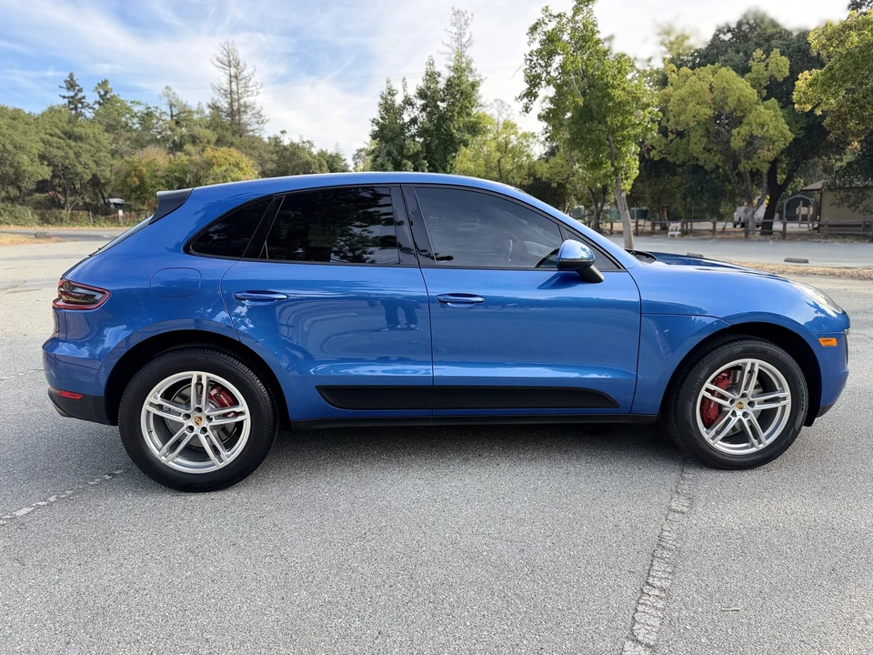 2016 Porsche Macan S - Image 22 of 31