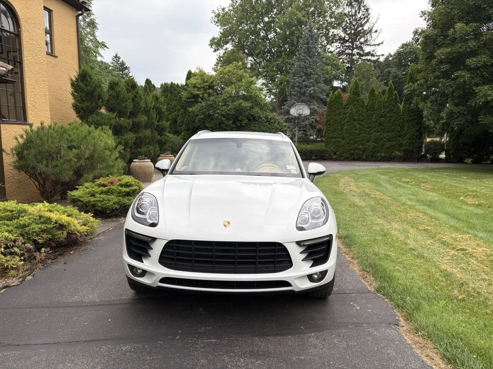 2016 Porsche Macan S - Image 8 of 17