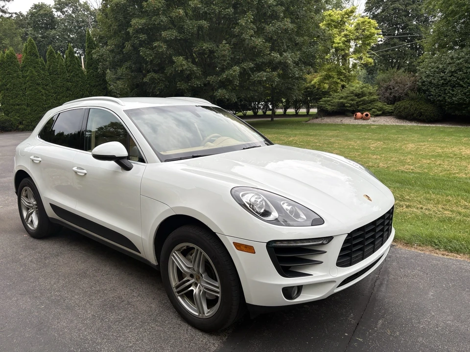 2016 Porsche Macan S - Image 4 of 17