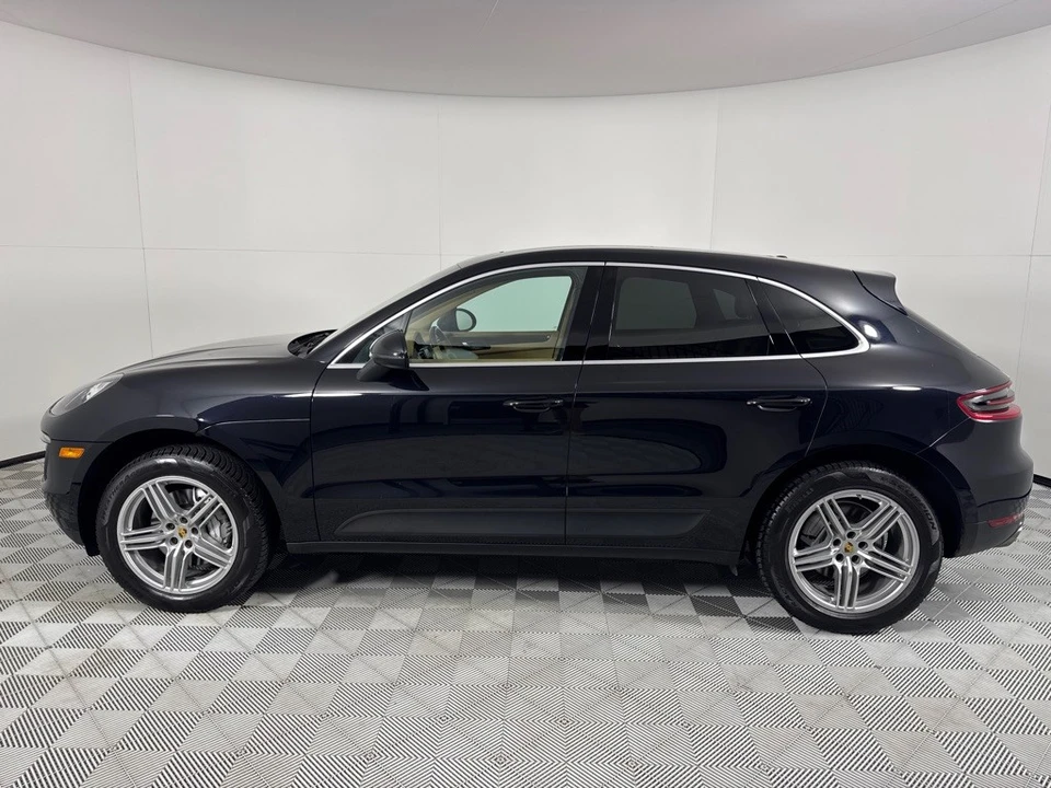 2016 Porsche Macan S - Image 8 of 12