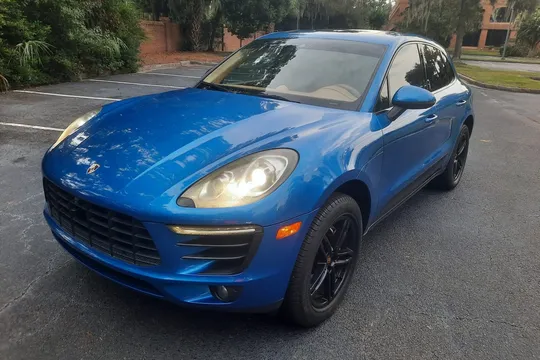 2016 Porsche Macan S